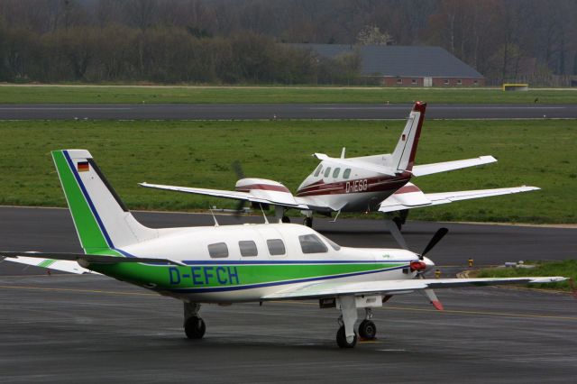 Piper Malibu Meridian (D-EFCH) - Sharp on D-IESG.