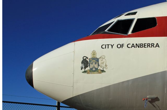 Boeing 707-100 (VH-XBA)