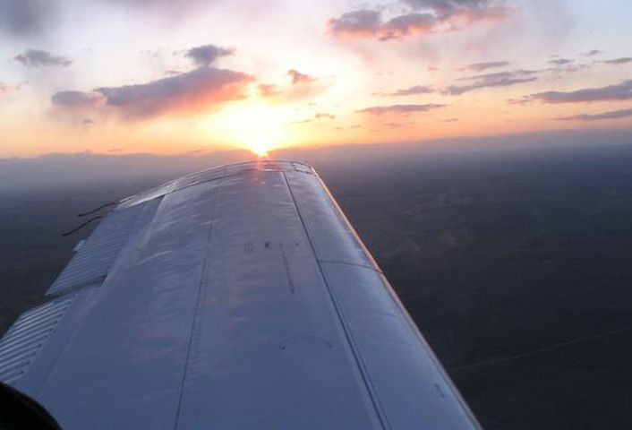 PZL-OKECIE PZL-111 Koliber Senior (N139AA) - Sunset off the Left wing on the way to KRAP from KFTG