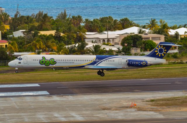 McDonnell Douglas MD-83 (N307FA)