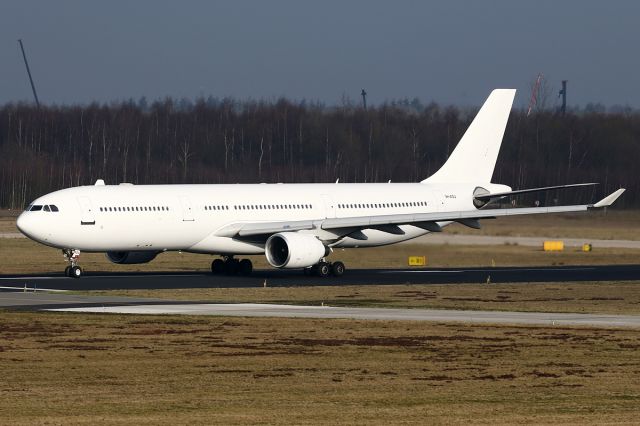 Airbus A330-200 (9H-AGU)