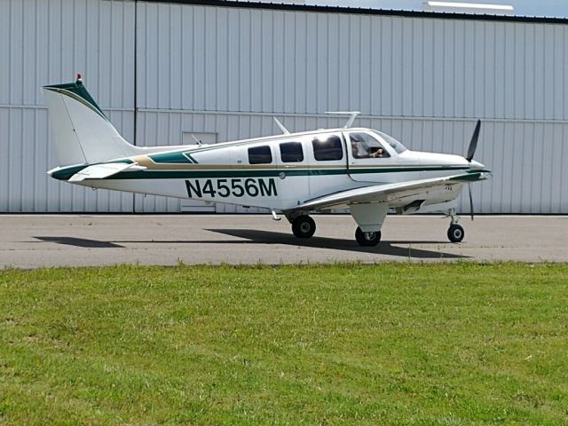 Beechcraft Bonanza (36) (N4556M)