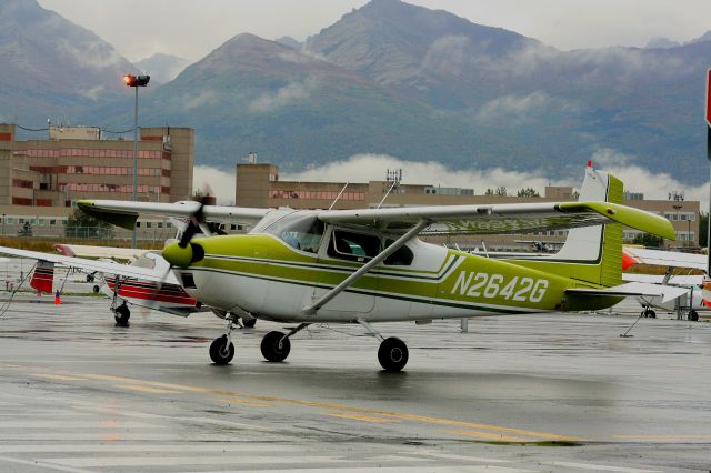 Cessna Skyhawk (N2642G)