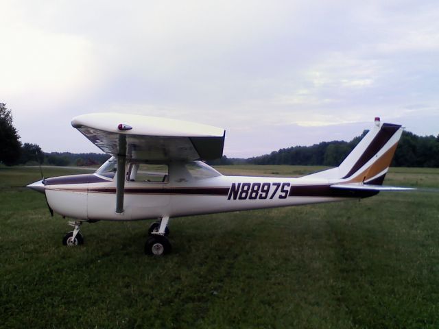 Cessna Commuter (N8897S)