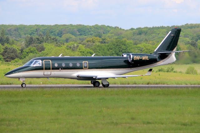 IAI Gulfstream G150 (OH-WIL) - Jetflite Gulfstream G150 departing rwy 25 on 17-May-24 heading for EFHK as JEF44.