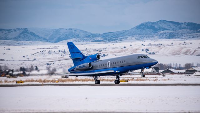 Dassault Falcon 900 (N610RL)