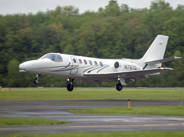 Cessna Citation II (N767G) - Take off runway 26. 17 MAY 2018.