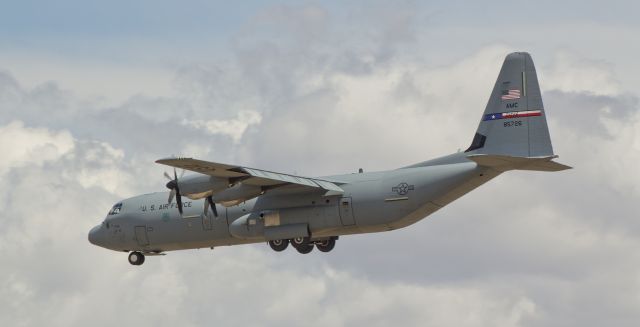 Lockheed C-130 Hercules (08-5726) - Dyesss 08-5726, a C-130J Super Hercules, approaches Reno Tahoe Internationals runway 34L for the first of two Touch-and-Go runs.  08-5726 was the last of 28 Super Hercs to be delivered to Dyess, and this picture is its first appearance in the FA photo gallery.