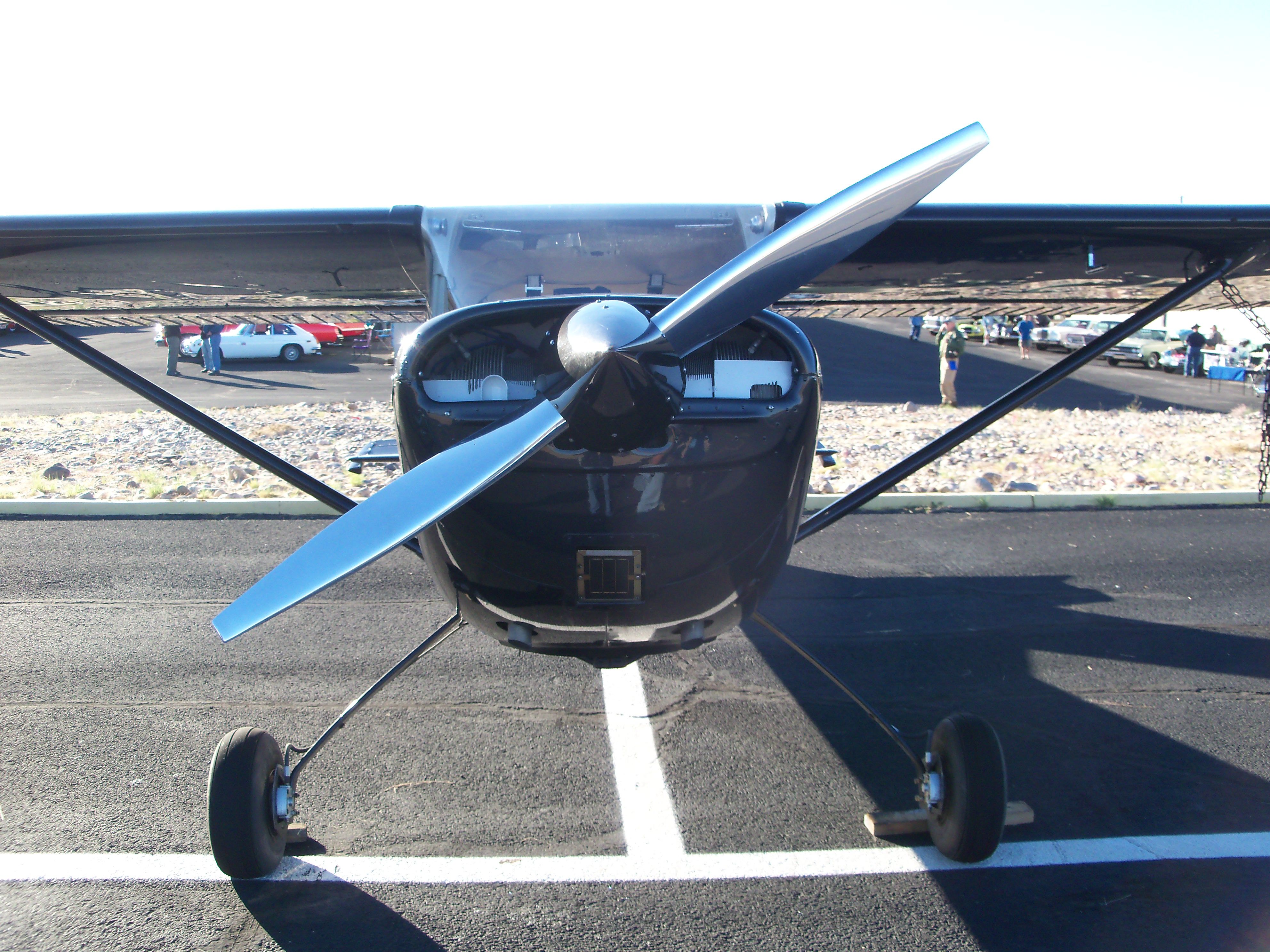 Cessna 152 — - at a fly-in