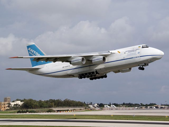 Antonov An-124 Ruslan (UR-82072) - 26OCT08