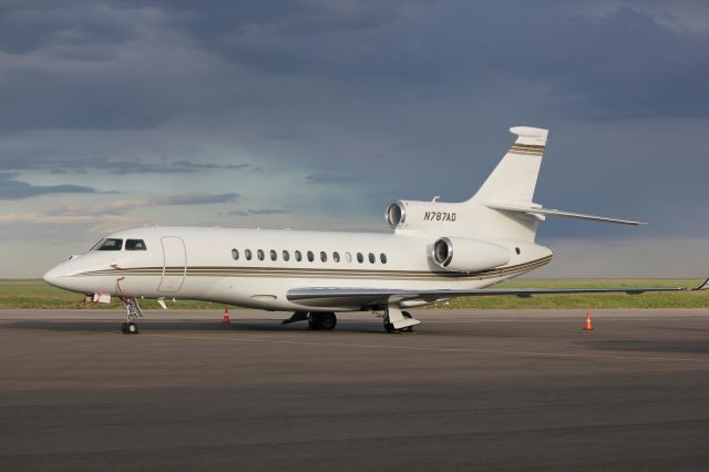 Dassault Falcon 7X (N787AD)