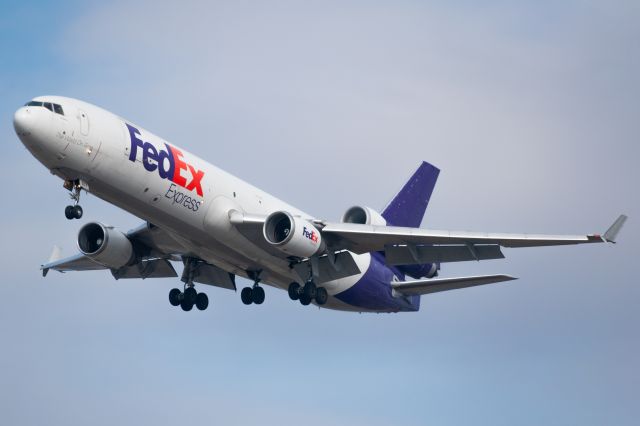 Boeing MD-11 (N607FE)