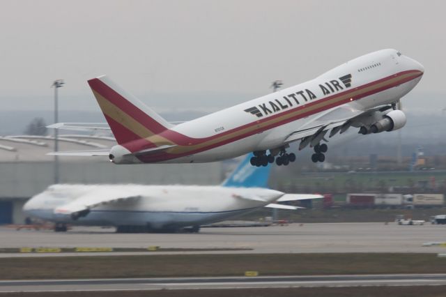 Boeing 747-200 (N701CK) - a rel=nofollow href=http://www.svenvt.de/galerie/flugzeuge/kalitta/http://www.svenvt.de/galerie/flugzeuge/kalitta//a