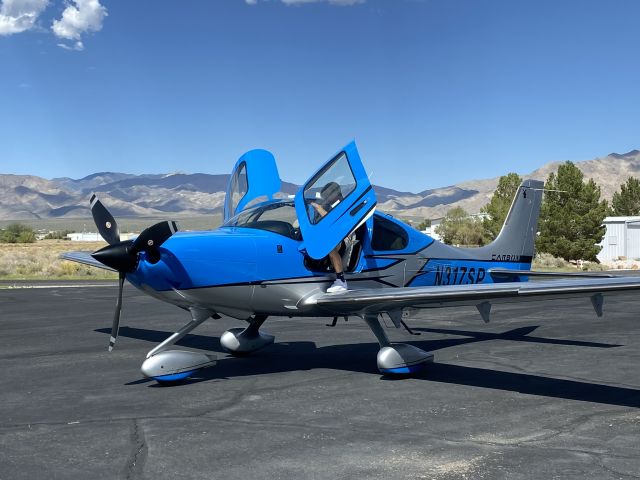 Cirrus SR-22 (N317SP)