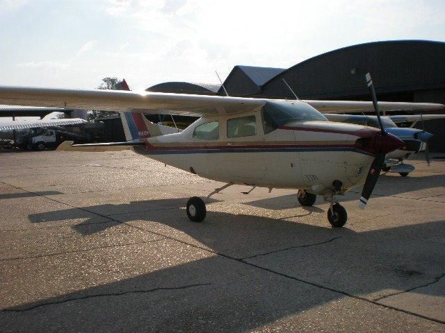 Cessna Centurion (N6619M)