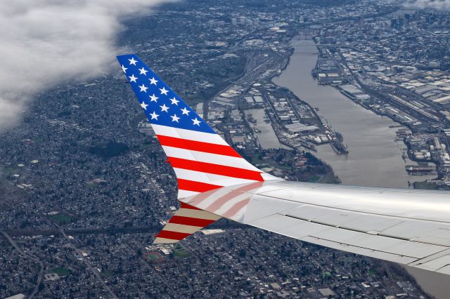 Boeing 737 MAX 8 (N806AK) - 23rd March, 2025: Banking over downtown Portland bridges on the Willamette River as we head south towards Los Angeles on board flight AS 278.