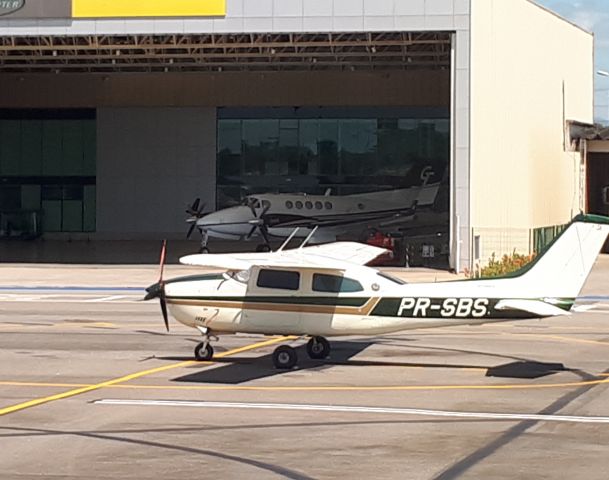 Cessna Centurion (PR-SBS)