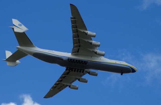 Antonov Antheus (UR-82060) - ON A DELIVERY TO PERTH WA 15MAY2016br /FLYING OVER SWAN VALLEY FOR FINAL APPROACH