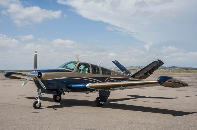 Beechcraft 35 Bonanza (N635PP) - N635PP was recently repainted at Tejas Aero Services.