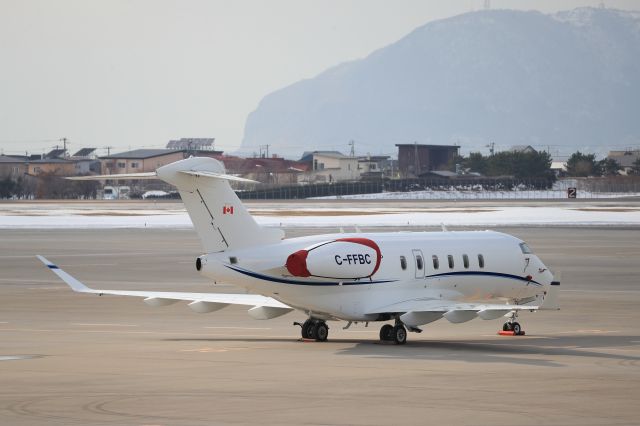 Canadair Challenger 350 (C-FFBC) - January 18th 2018:Bombardier BD-100-1A10 Challenger 350