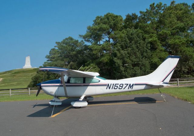 Cessna Skylane (N1597M)