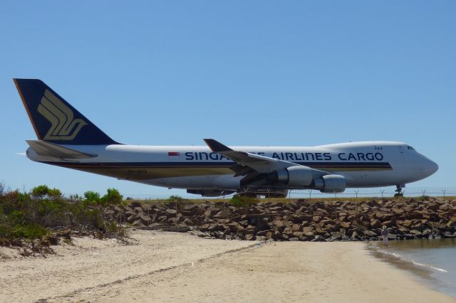 Boeing 747-400 (9V-SFQ)