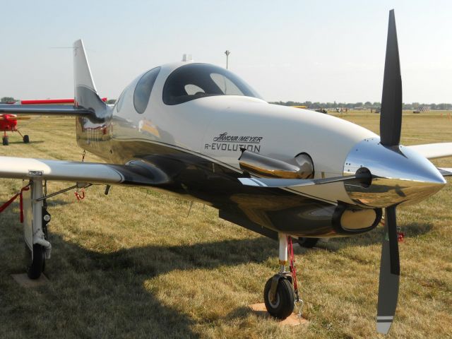 Lancair Evolution (N844X)