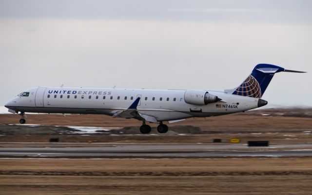 Canadair Regional Jet CRJ-700 (N746SK)