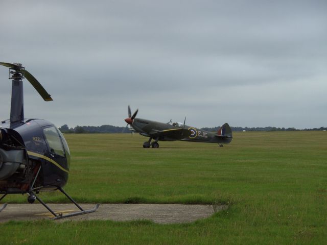 SUPERMARINE Spitfire (EJC)