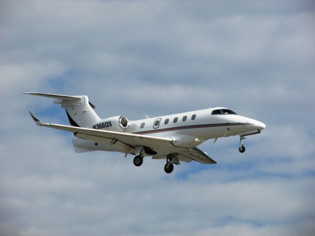 Cessna Citation V (N366QS) - Landing RWY 20R