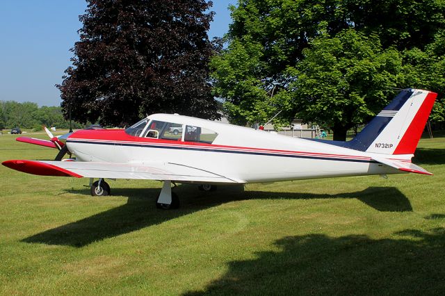 Piper PA-24 Comanche (N7321P)