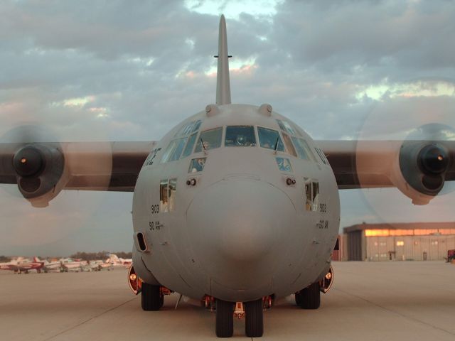 Lockheed C-130 Hercules —