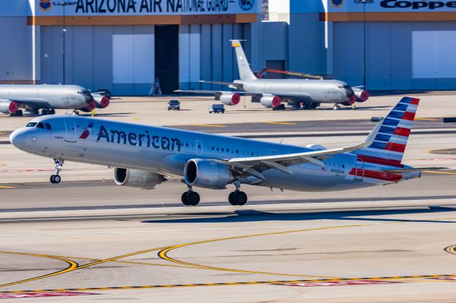 Airbus A321neo (N428AA) - An American Airlines A321 neo taking off from PHX on 2/10/23 during the Super Bowl rush. Taken with a Canon R7 and Canon EF 100-400 II L lens.