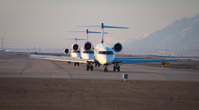 Canadair Regional Jet CRJ-700 (N607SK) - The workhorses of KSLC.