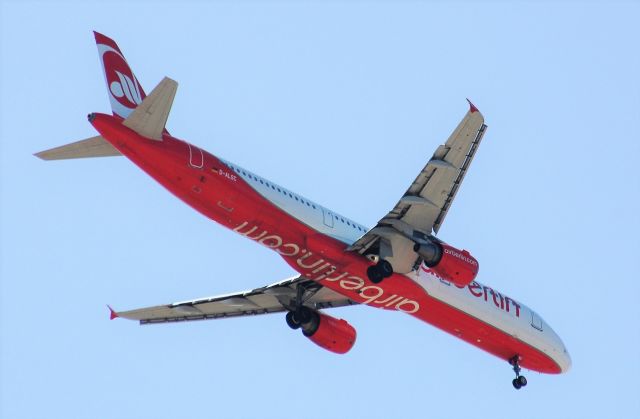 Airbus A320 (D-ALSC) - Photo taken on 25th July, 2009.