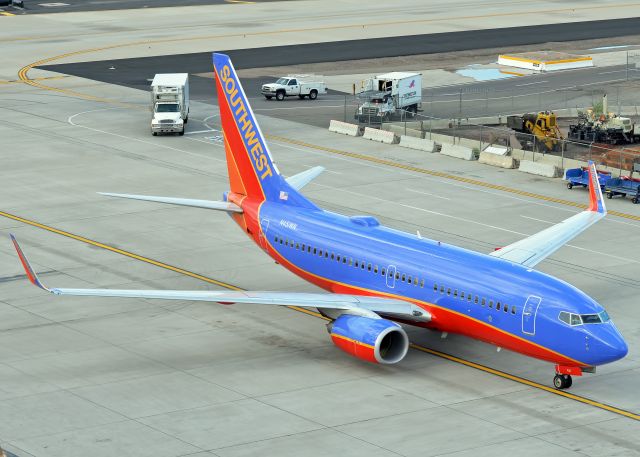 Boeing 737-700 (N451WN)