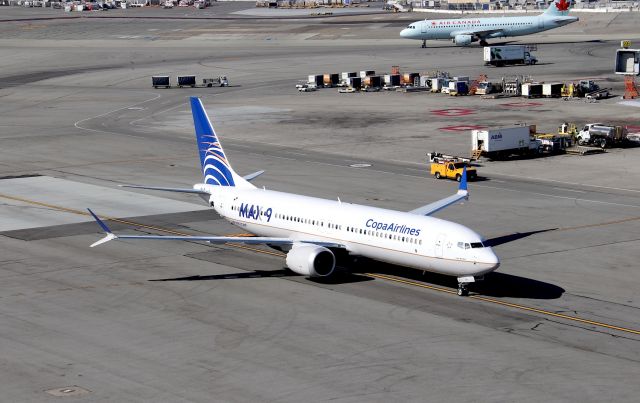 Boeing 737 MAX 9 (HP-9901CMP) - KSFO - a brand new MAX-9 for Copa Airlines rolling to the International Terminal G on Oct 14, 2018 arriving from Panama City. CN 44161.LN:7096.Delv Aug 2018.