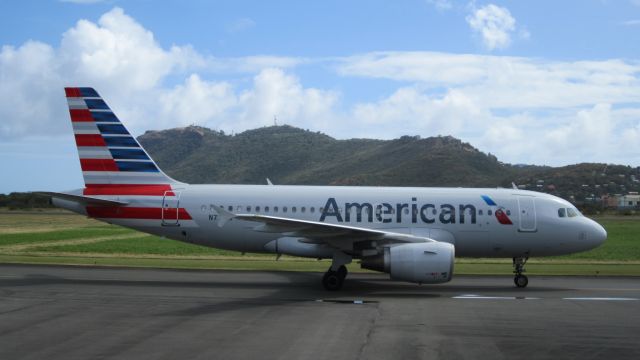 Airbus A319 (N712US)