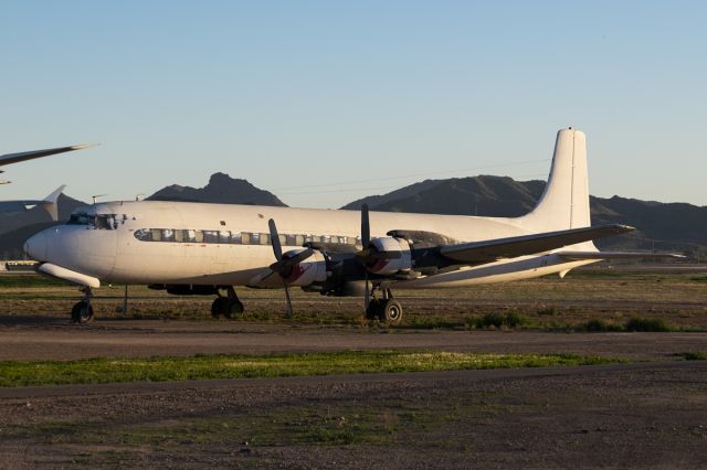 Douglas DC-6 (N777EA)