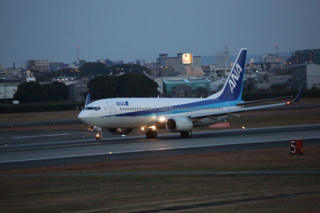 Boeing 737-800 (JA62AN)