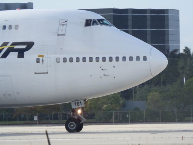 Boeing 747-200 (N761SA) - "All hands on the flightdeck! "Cleared,for take-off