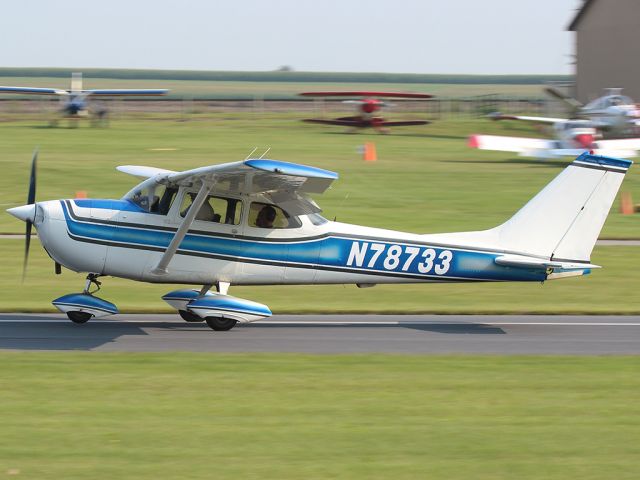 Cessna Skyhawk (N78733)