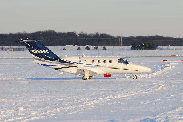 Cessna Citation CJ1 (N689HC)