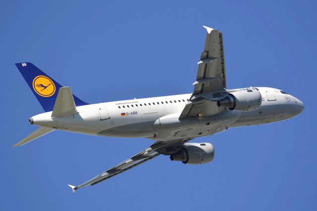 Airbus A319 (D-AIBB)