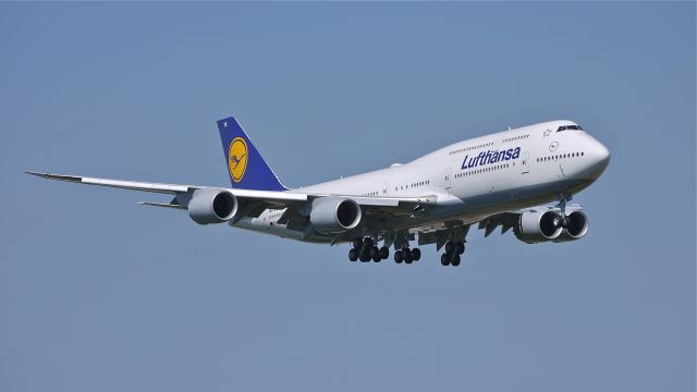 BOEING 747-8 (D-ABYK) - BOE30 on final to Rwy 16R to complete a flight test on 7.29.13. (LN:1480  cn 37835).