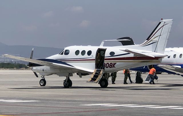 Beechcraft King Air 90 (N908K)