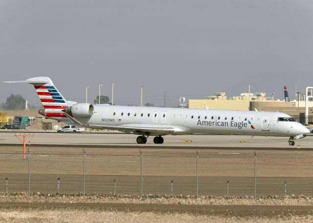 Canadair Regional Jet CRJ-900 (N329MS)