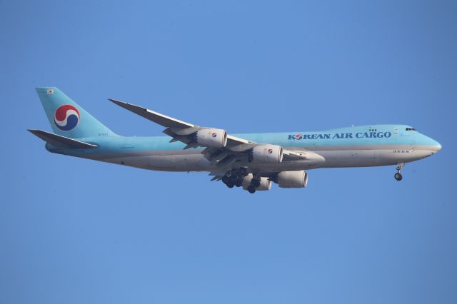 BOEING 747-8 (HL7623)