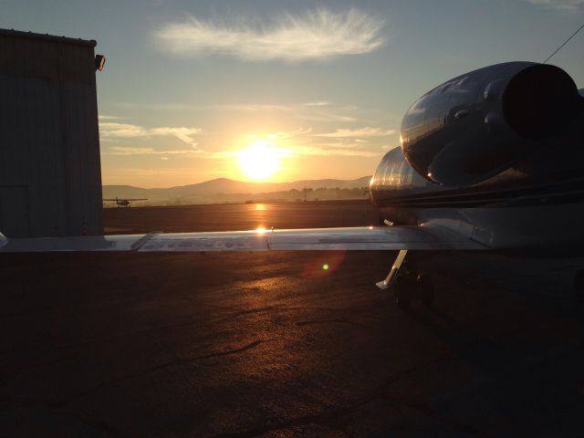 Learjet 55 (N531K) - Early morning Lear 55 sunrise