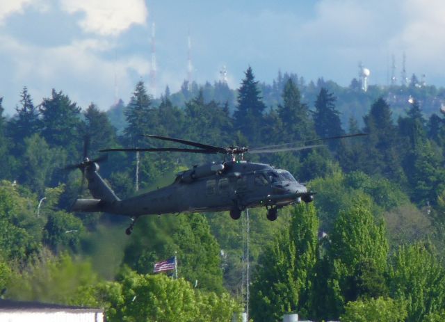 — — - A quiet afternoon at PDX May 2014